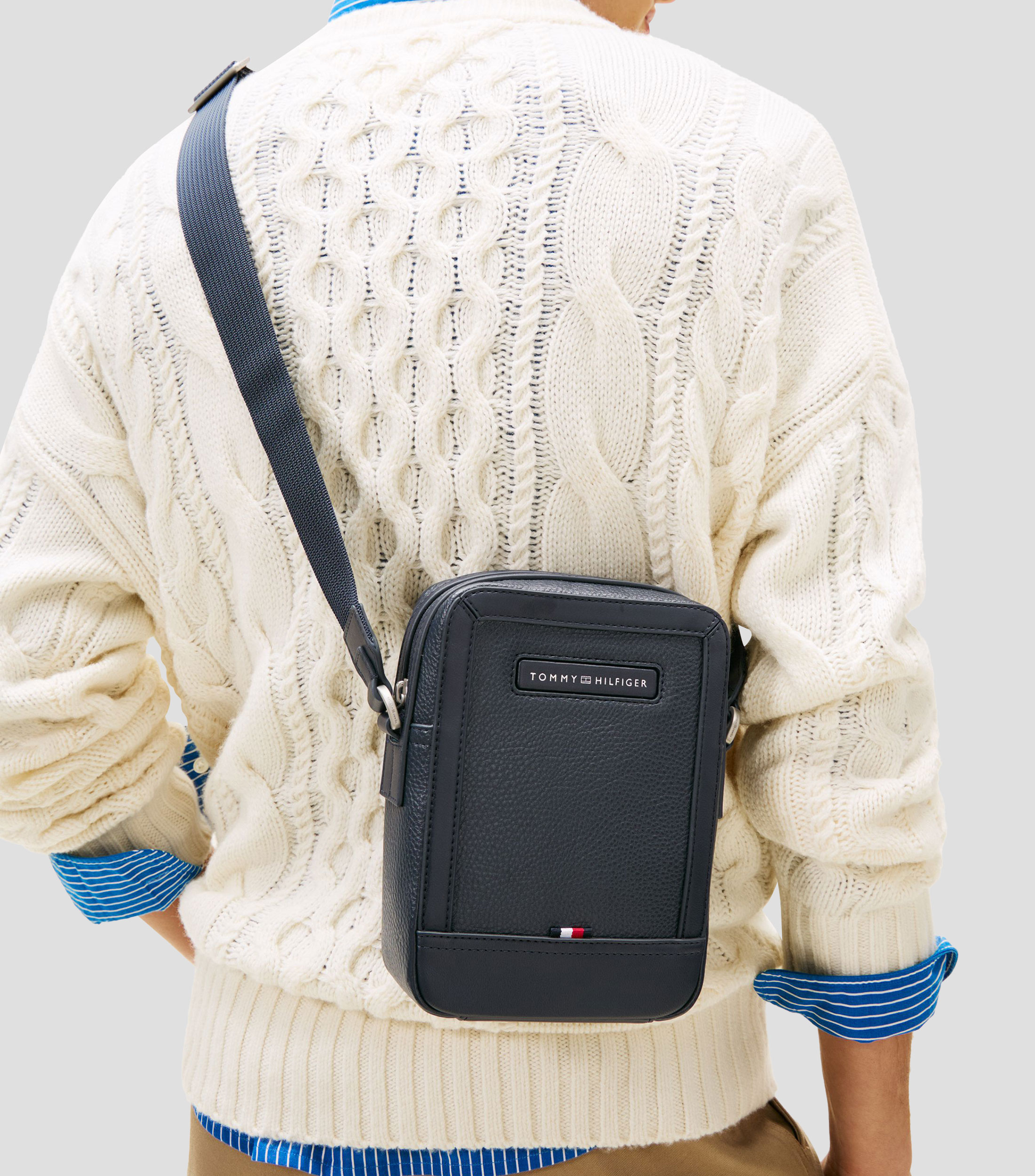 Bolso crossbody liso Hombre